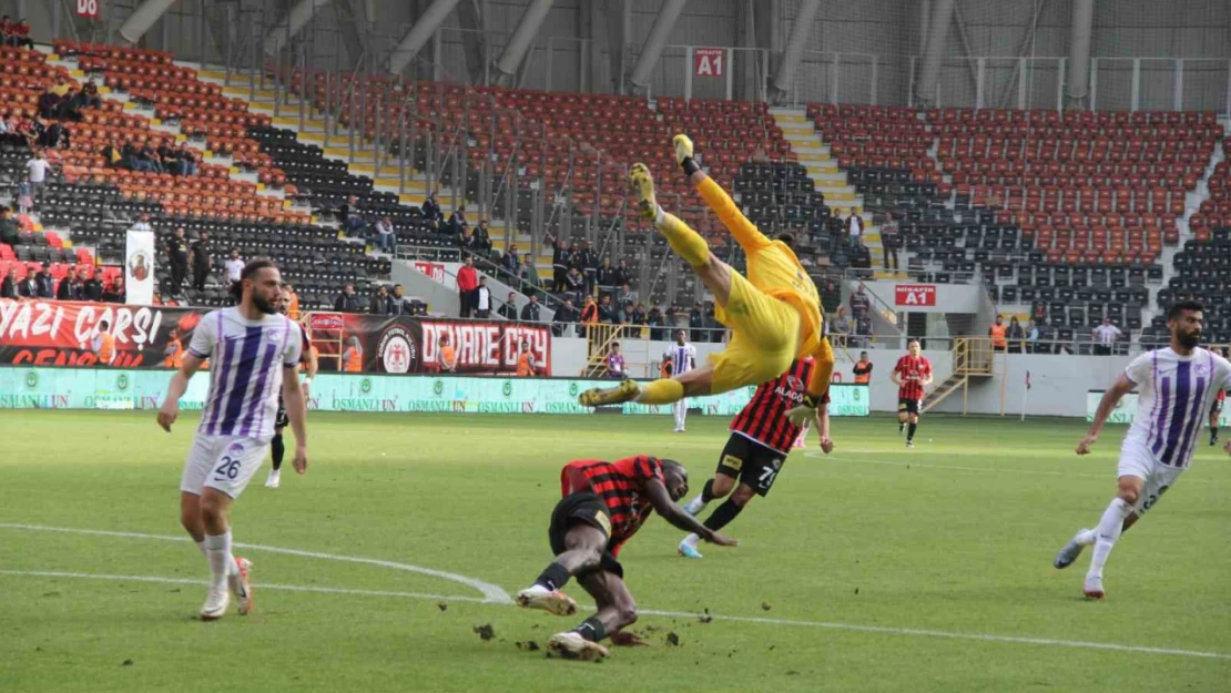 Ahlatcı Çorum FK: 2 - Ankara Keçiörengücü: 3