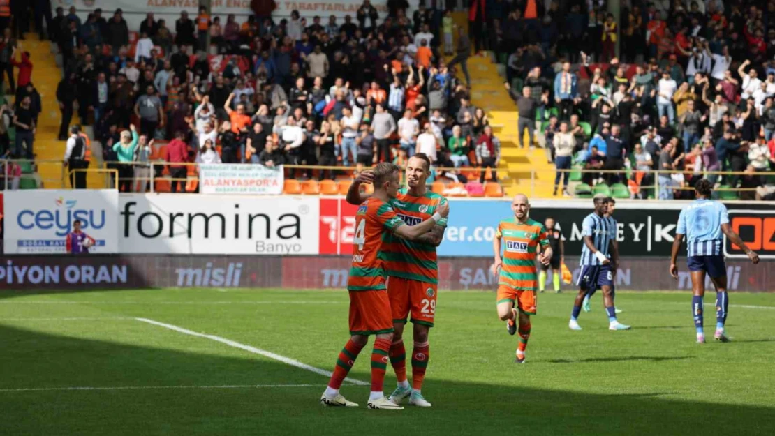 Trendyol Süper Lig: Alanyaspor: 3 - Adana Demirspor: 3 (Maç sonucu)