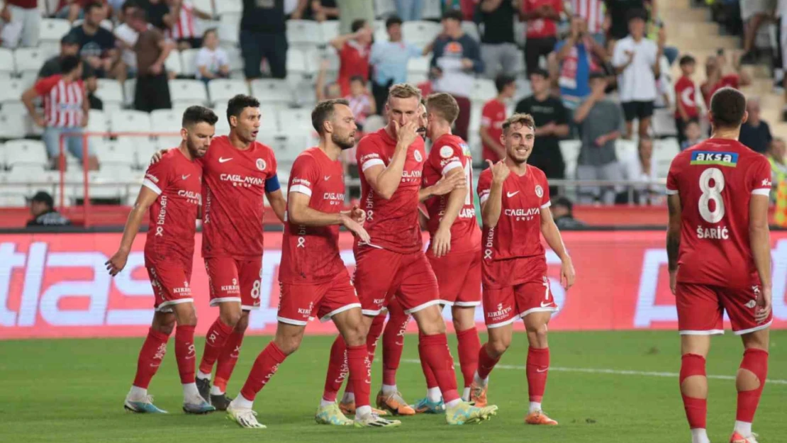 Trendyol Süper Lig: Antalyaspor: 2 - Samsunspor: 0 (Maç sonucu)