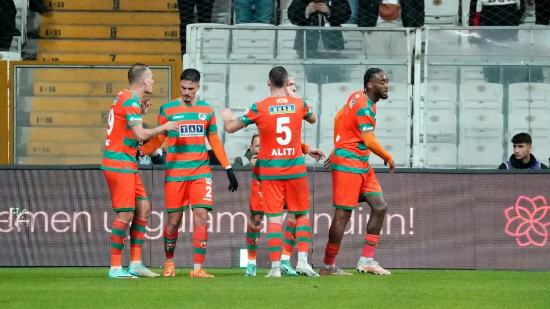 Trendyol Süper Lig: Beşiktaş: 1 - Alanyaspor: 3 (Maç sonucu)