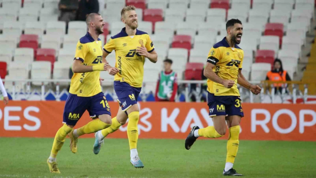 Trendyol Süper Lig: E.Y Sivasspor: 1 - MKE Ankaragücü: 3 (Maç sonucu)