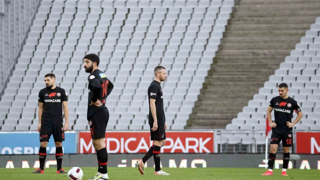 Trendyol Süper Lig: Fatih Karagümrük: 0 - Gaziantep FK: 3 (Maç sonucu)