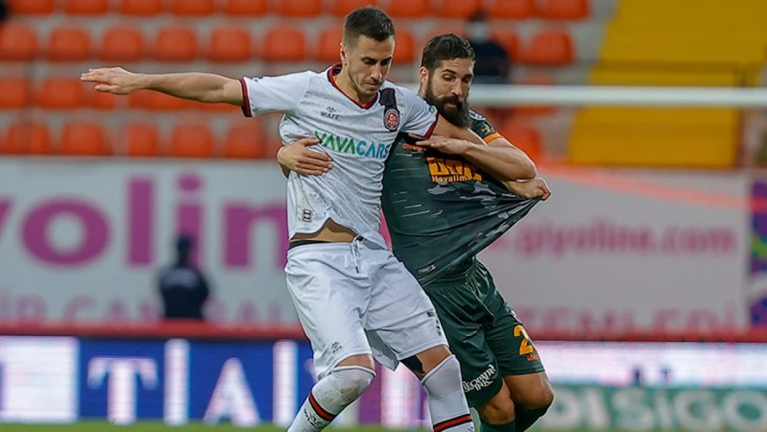 Trendyol Süper Lig: Fatih Karagümrük: 1 - Alanyaspor: 1 (Maç sonucu)