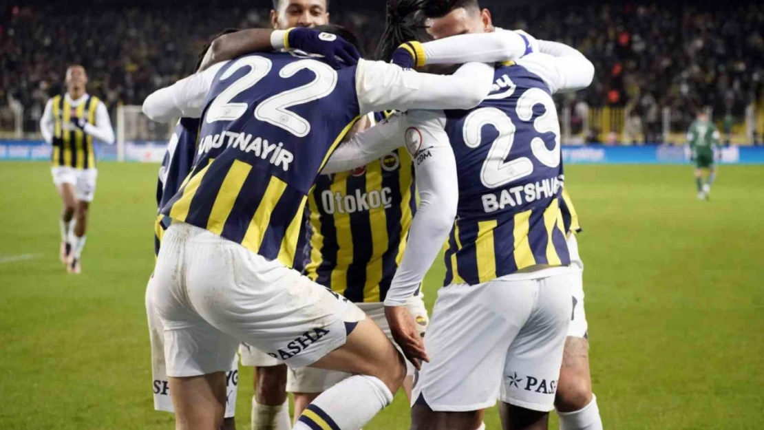 Trendyol Süper Lig: Fenerbahçe: 7 - Konyaspor: 1 (Maç sonucu)