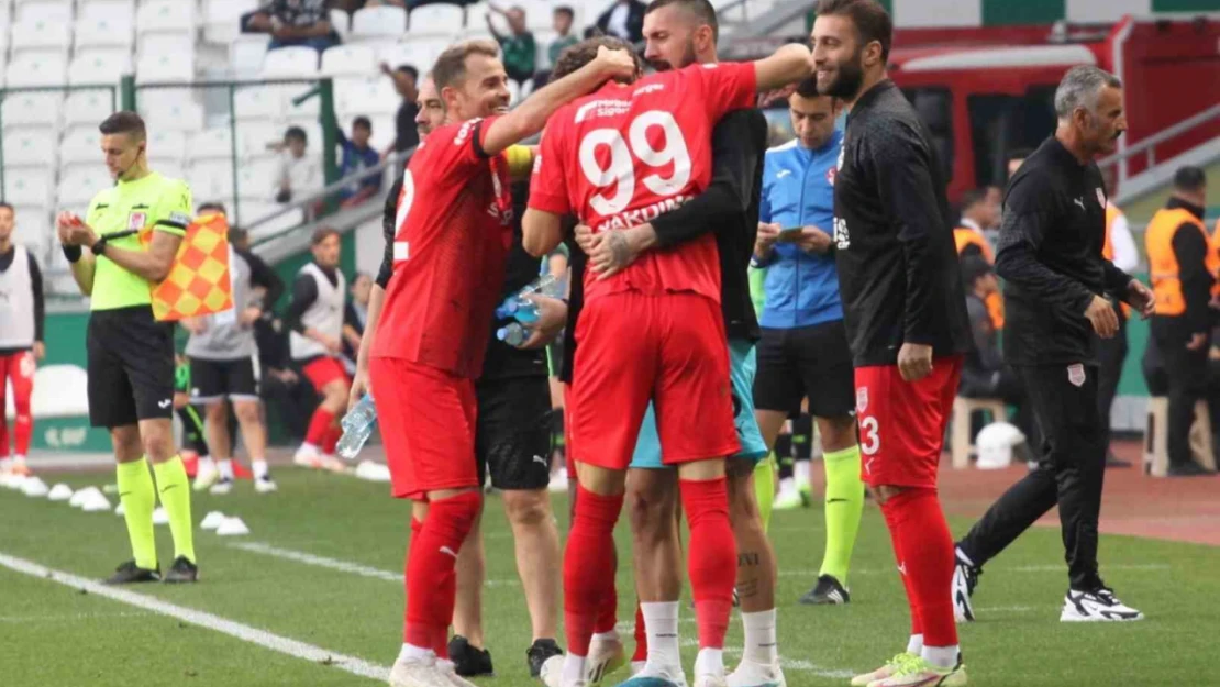 Trendyol Süper Lig: Konyaspor: 1 - Pendikspor: 2 (Maç sonucu)