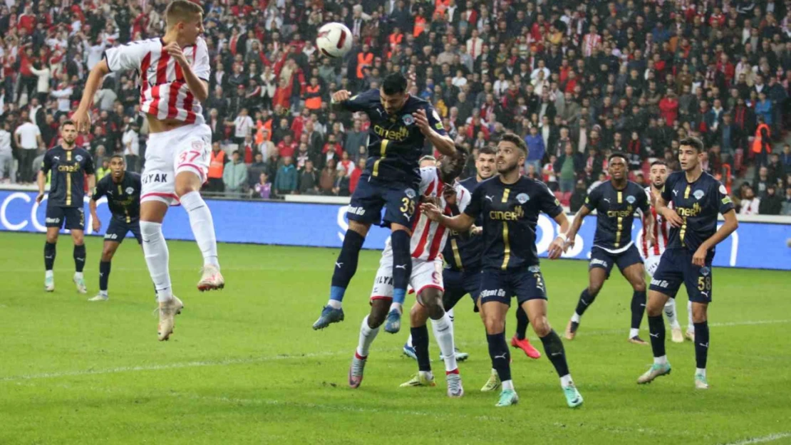 Trendyol Süper Lig: Samsunspor: 4 - Kasımpaşa: 2 (Maç sonucu)