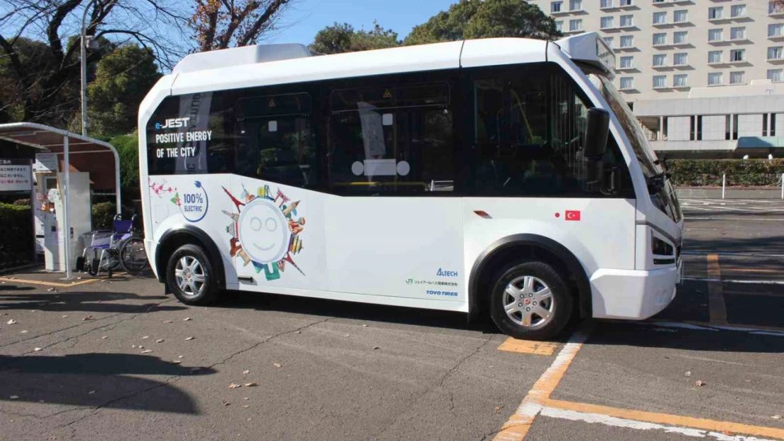 Türk markası elektrikli minibüs, Tokyo sokaklarında