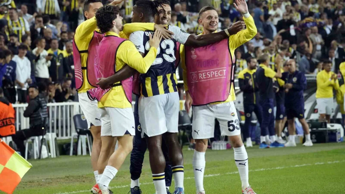 UEFA Avrupa Konferans Ligi: Fenerbahçe: 1 - Ludogorets Razgrad: 0 (İlk yarı)