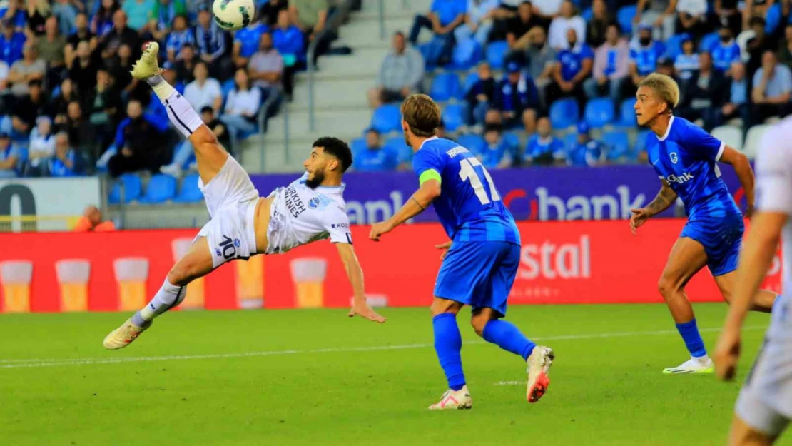 KRC Genk: 0 - Y. Adana Demirspor: 0 (İlk yarı)