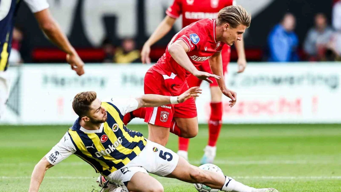 UEFA Avrupa Konferans Ligi: Twente: 0 - Fenerbahçe: 0 (İlk yarı)