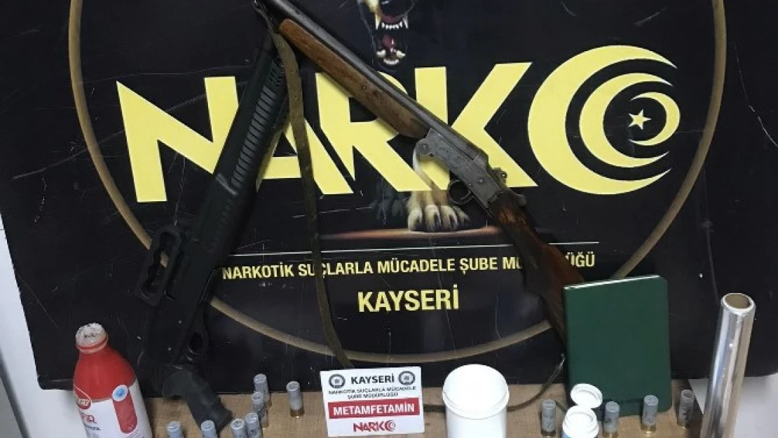 Uyuşturucu taciri, yapılan ortak operasyonla yakalandı
