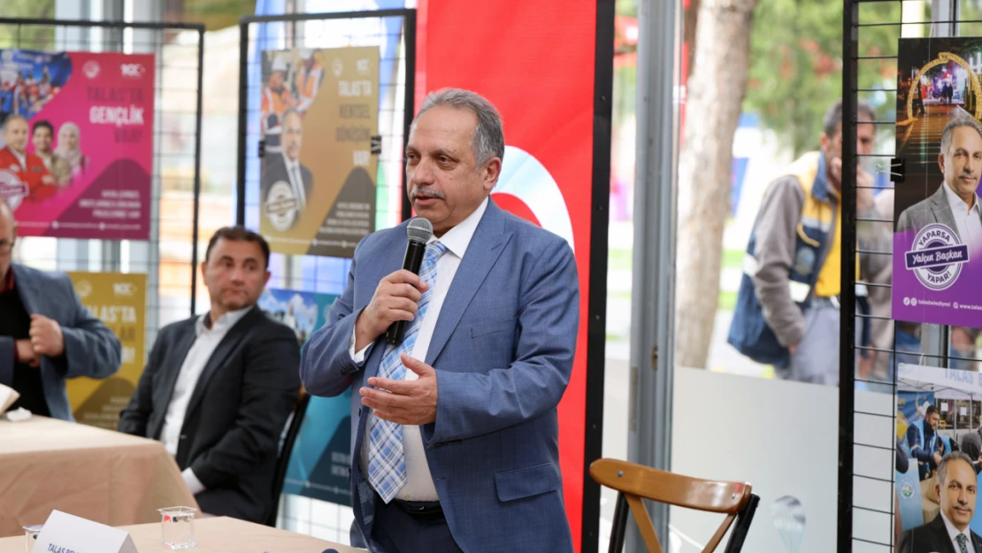 Vatandaş soruyor Başkan cevaplıyor bu kez 7/24 kütüphane'de
