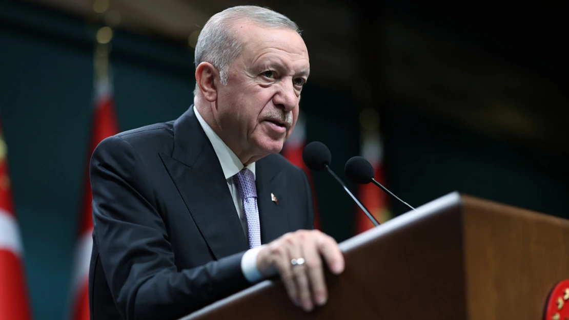 'Yeni anayasa için 10 hukukçu arkadaşımızı görevlendirdik'