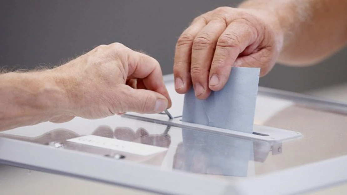 Yerel seçim için tüm Türkiye'de oy verme işlemi tamamlandı
