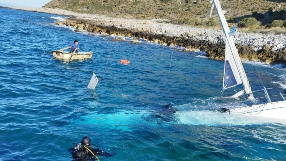 Yunanistan açıklarında göçmen teknesi battı