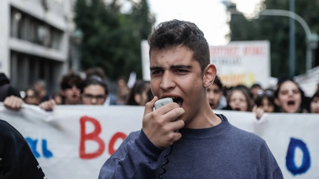 Yunanistan'da yüzlerce protestocu eğitime daha fazla bütçe ayrılmasını istedi