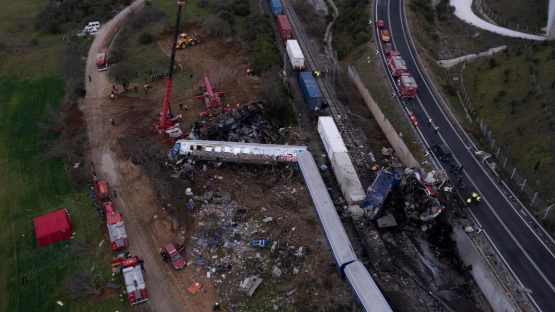 Yunanistan'daki tren kazasında can kaybı 36'ya yükseldi