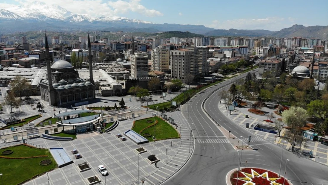 Zafer Bayramı meydanda kutlanacak