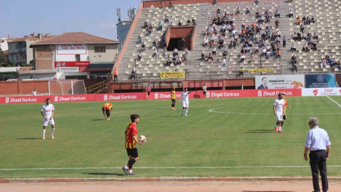 Ziraat Türkiye Kupası: Edirnespor: 1 - Çorlu 1947:2