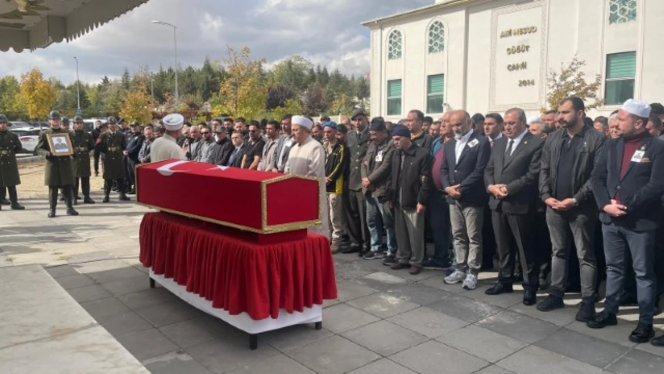 Cezaevi Firarisi Tarafından Öldürülen Uzman Çavuş Toprağa Verildi