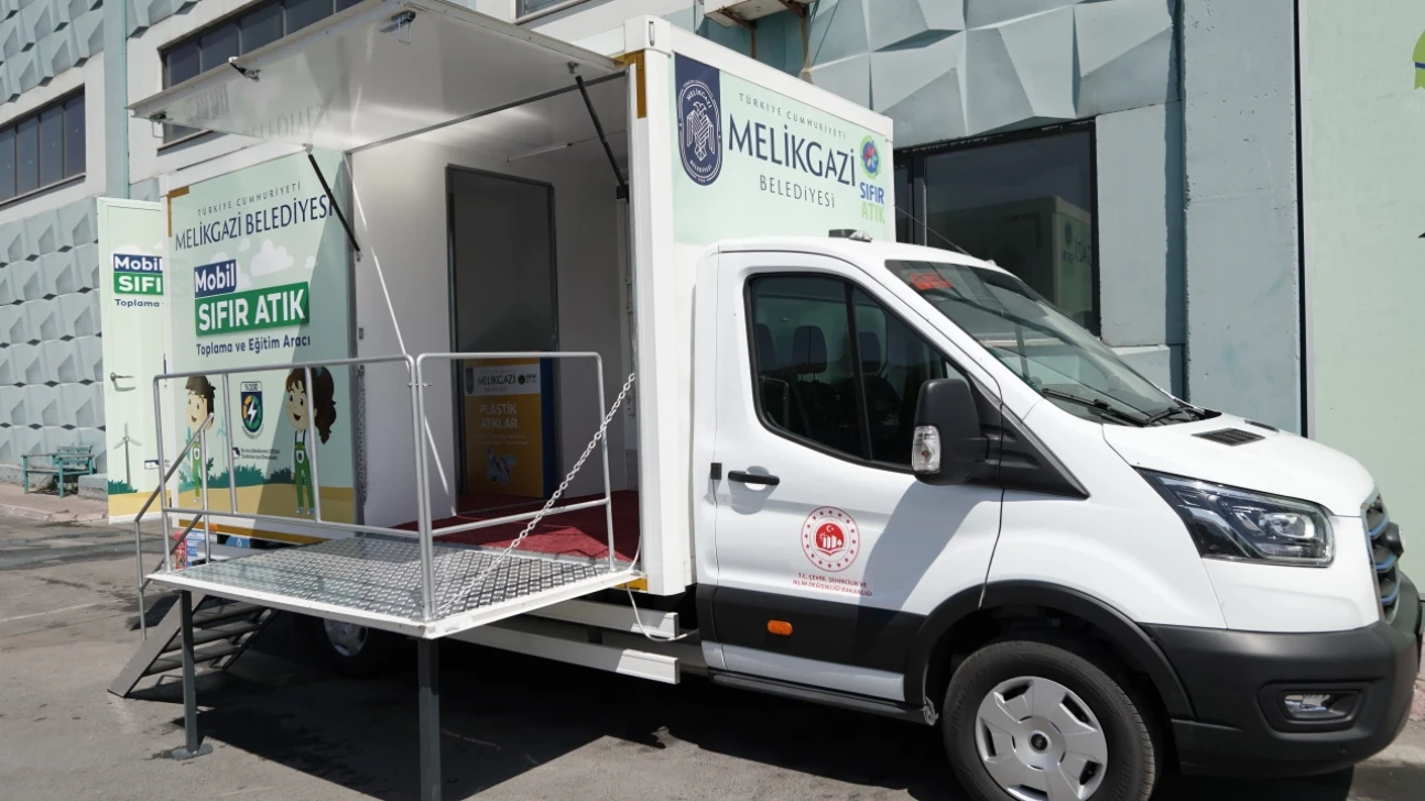Sıfır Atık Projesine Yeni Uygulama: Mobil Sıfır Atık Toplama ve Eğitim Aracı