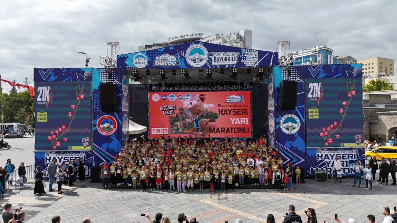 Uluslararası Kayseri Yarı Maratonu Renk Kattı