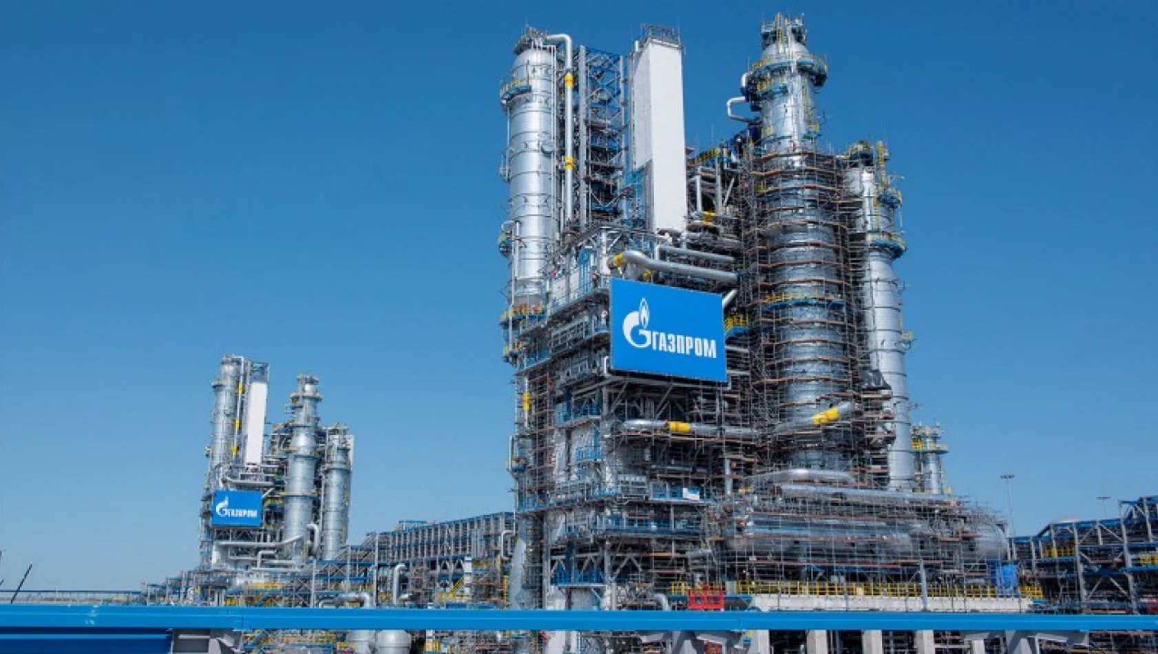 Gazprom Avrupa'ya giden gaz miktarını günde yarım milyon metreküp azalttı