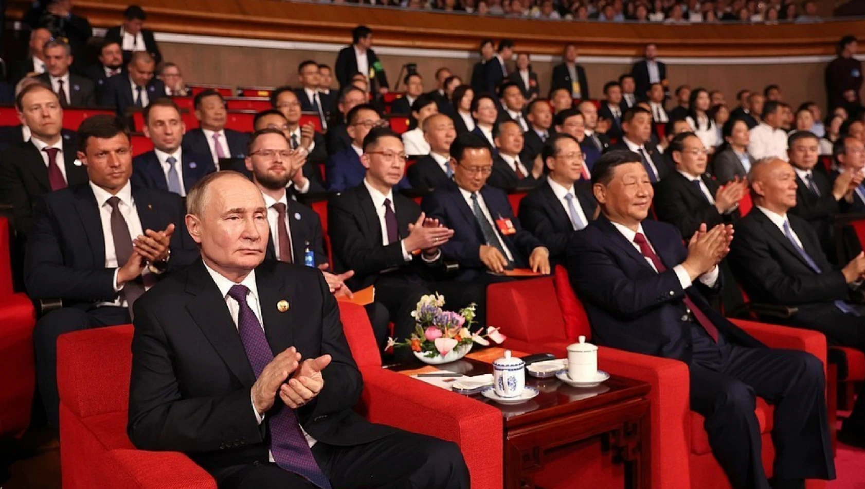 Rusya Devlet Başkanı Putin'den 'Rusya ve Çin sonsuza kadar kardeştir' vurgusu