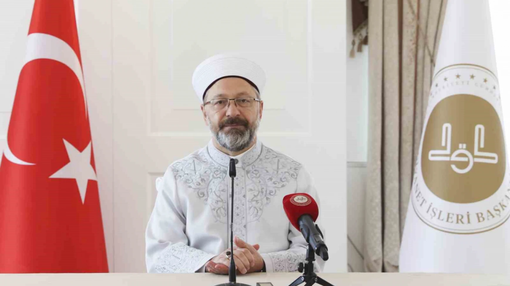 Diyanet İşleri Başkanı Erbaş: “Kurban yardımlarında deprem bölgesine ve yurt içine öncelik vereceğiz”
