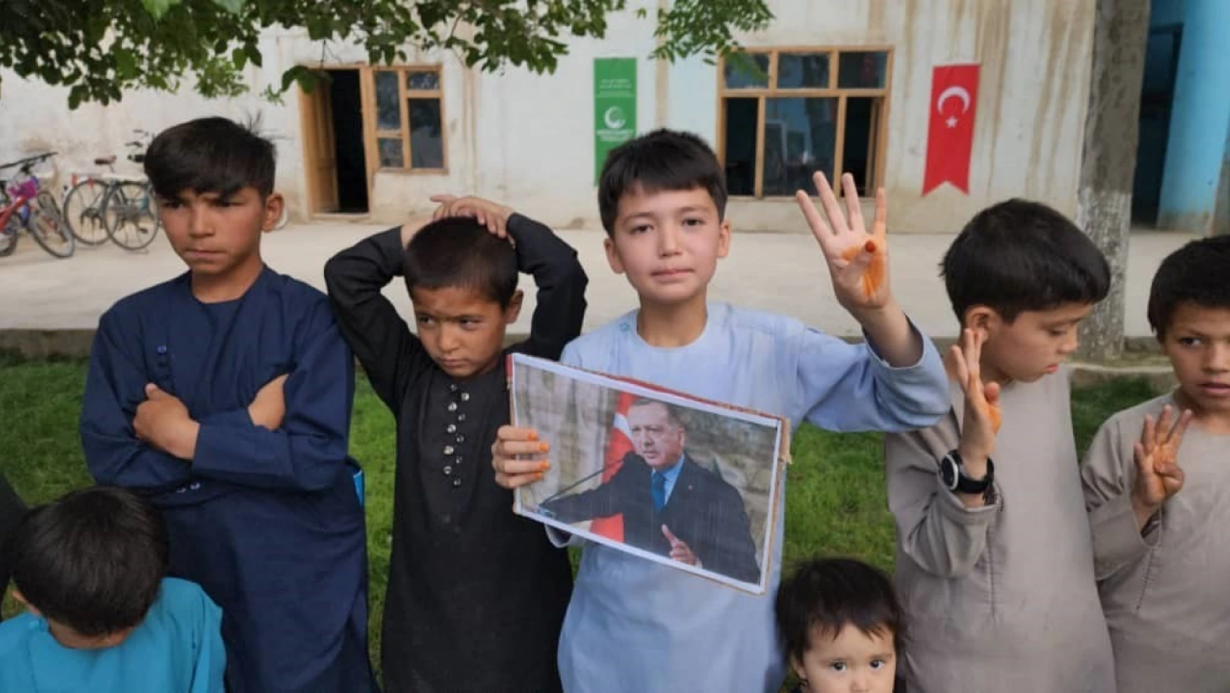 Afganistan'daki Özbek ve Türkmenlerden Cumhurbaşkanı Erdoğan'a destek ve dua