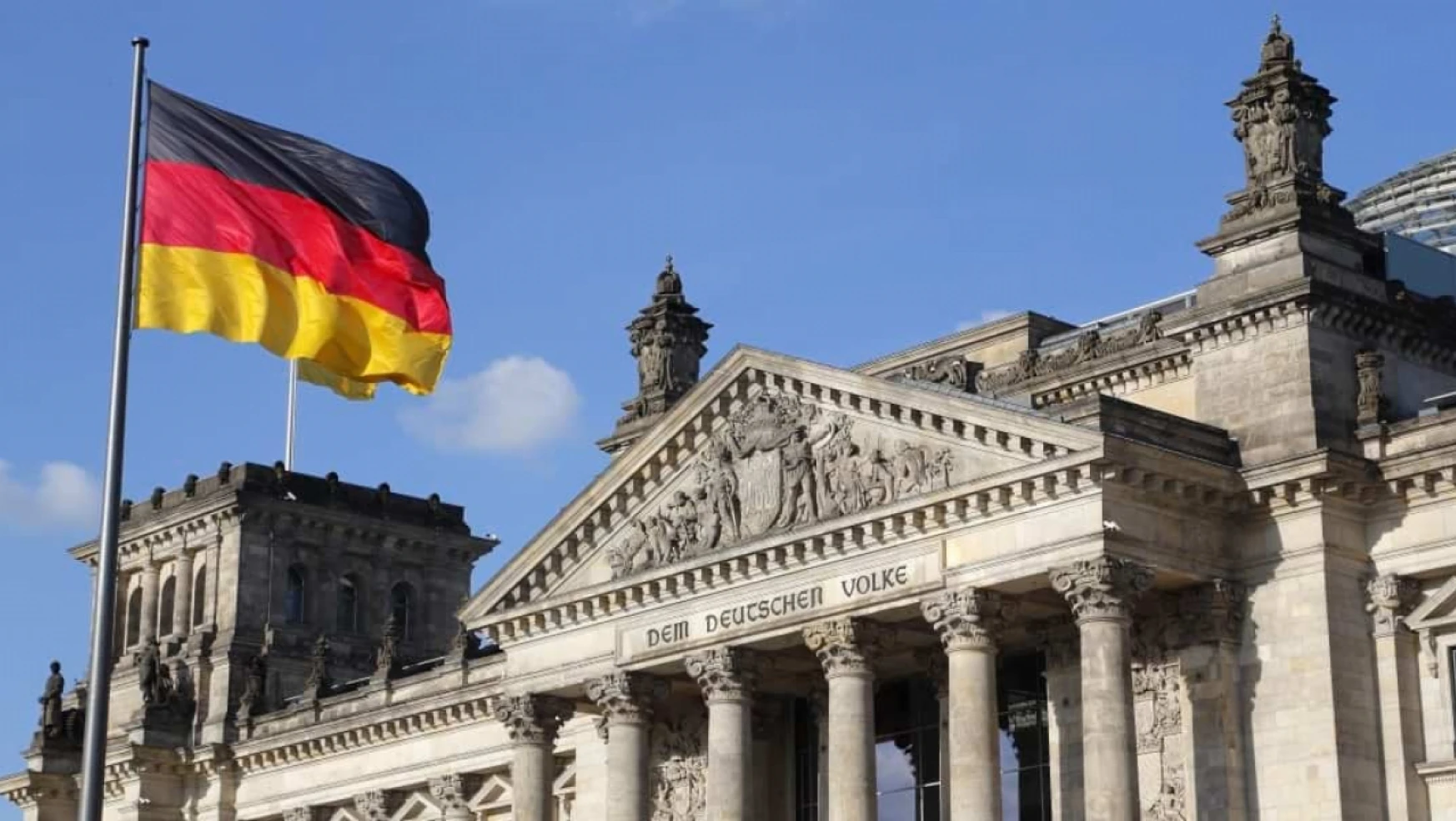 Almanya'da Reichsbürger örgütünün 27 üyesi darbe planlamakla suçlandı