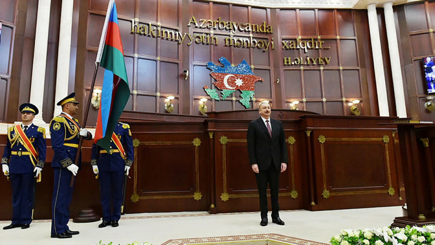Azerbaycan Cumhurbaşkanı Aliyev yemin ederek görevine başladı