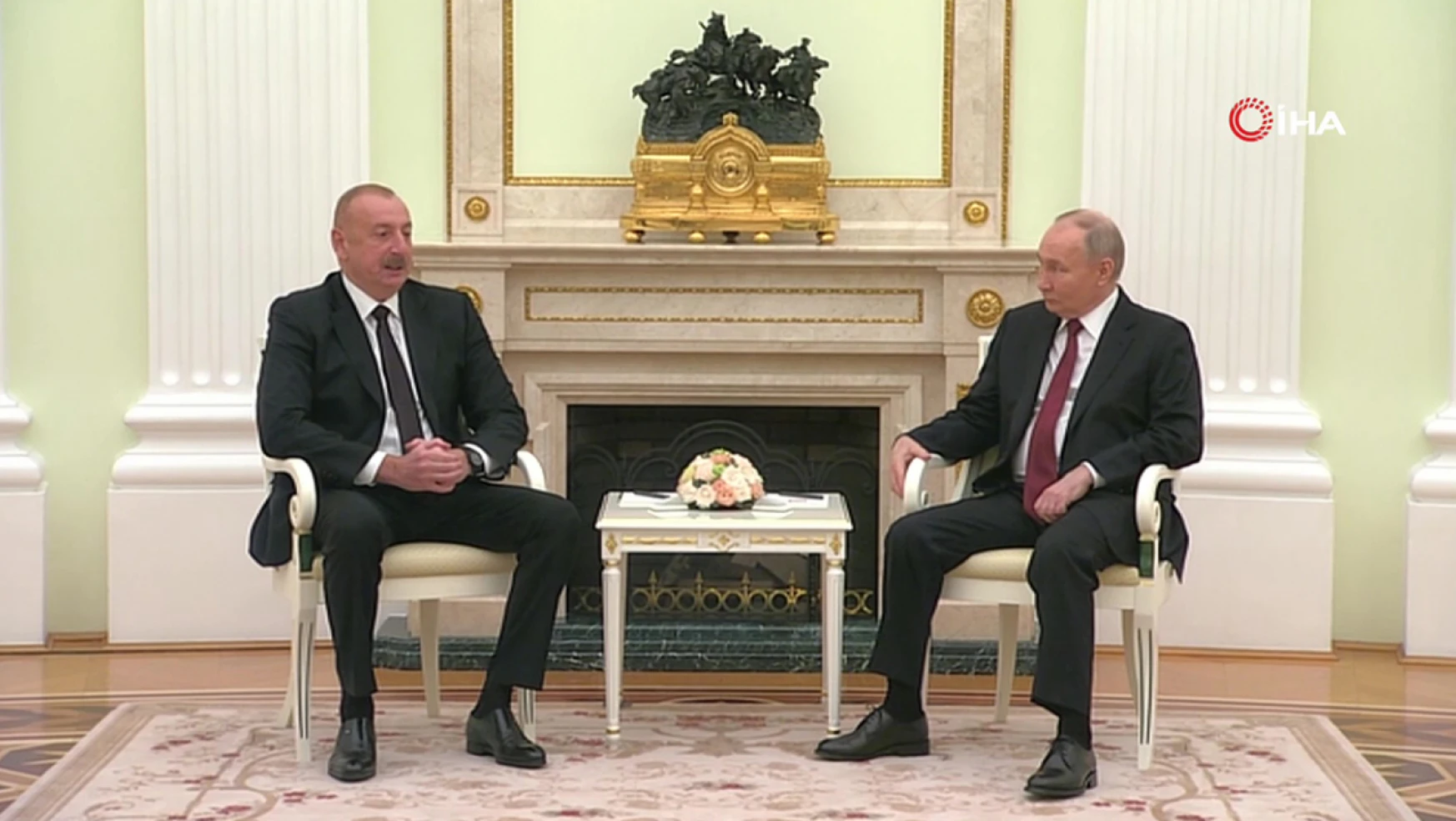 Azerbaycan Cumhurbaşkanı Aliyev ile Rusya Devlet Başkanı Putin bir araya geldi