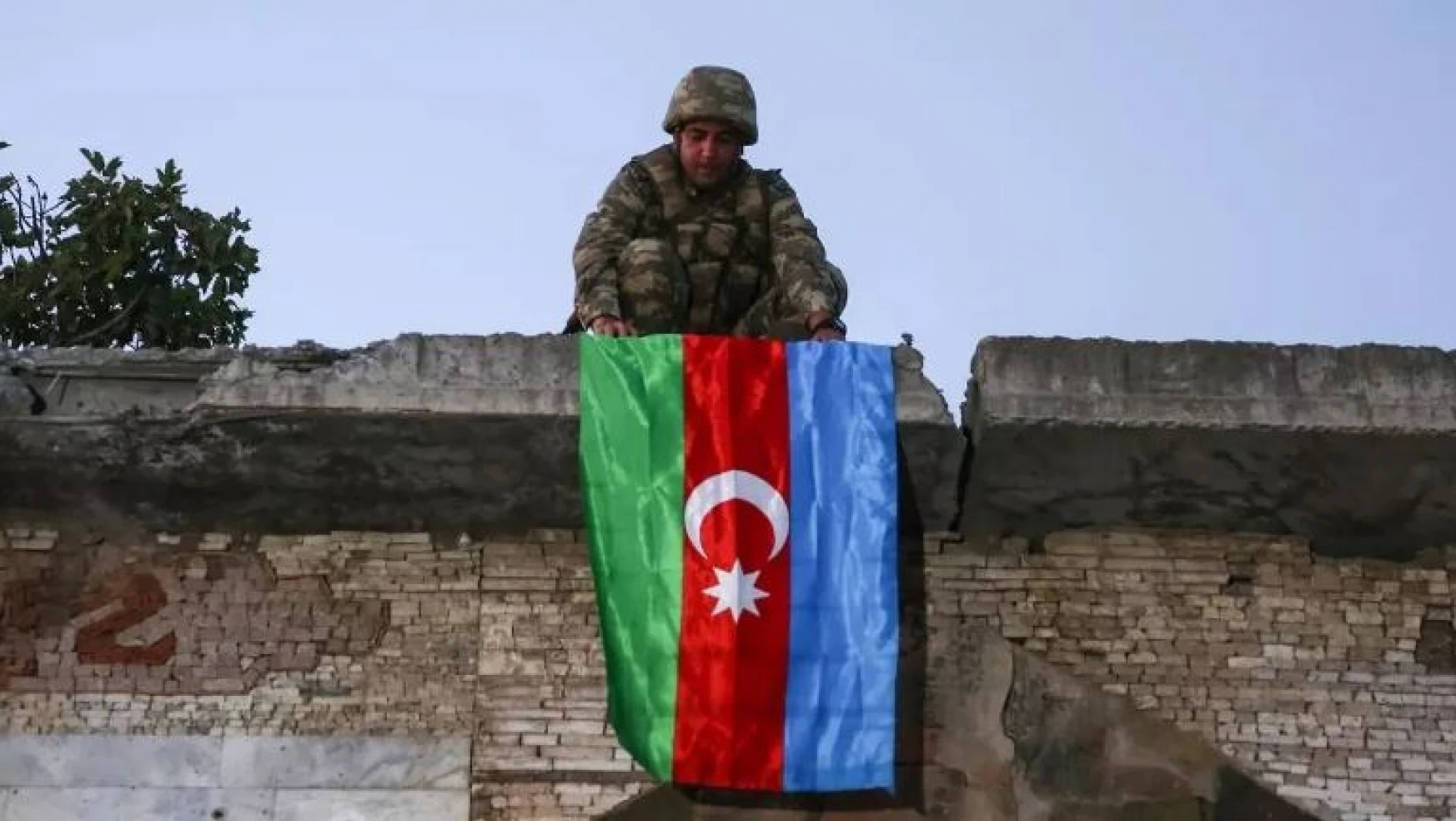 Azerbaycan, Laçın yolu üzerindeki bazı tepe noktaları kontrol altına aldı