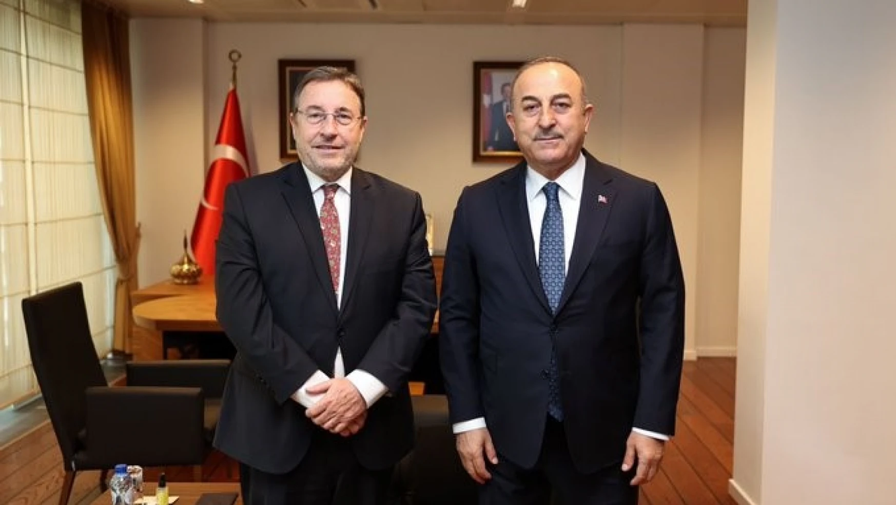 Bakan Çavuşoğlu, Brüksel'de AB ve BM temsilcileri ile görüştü