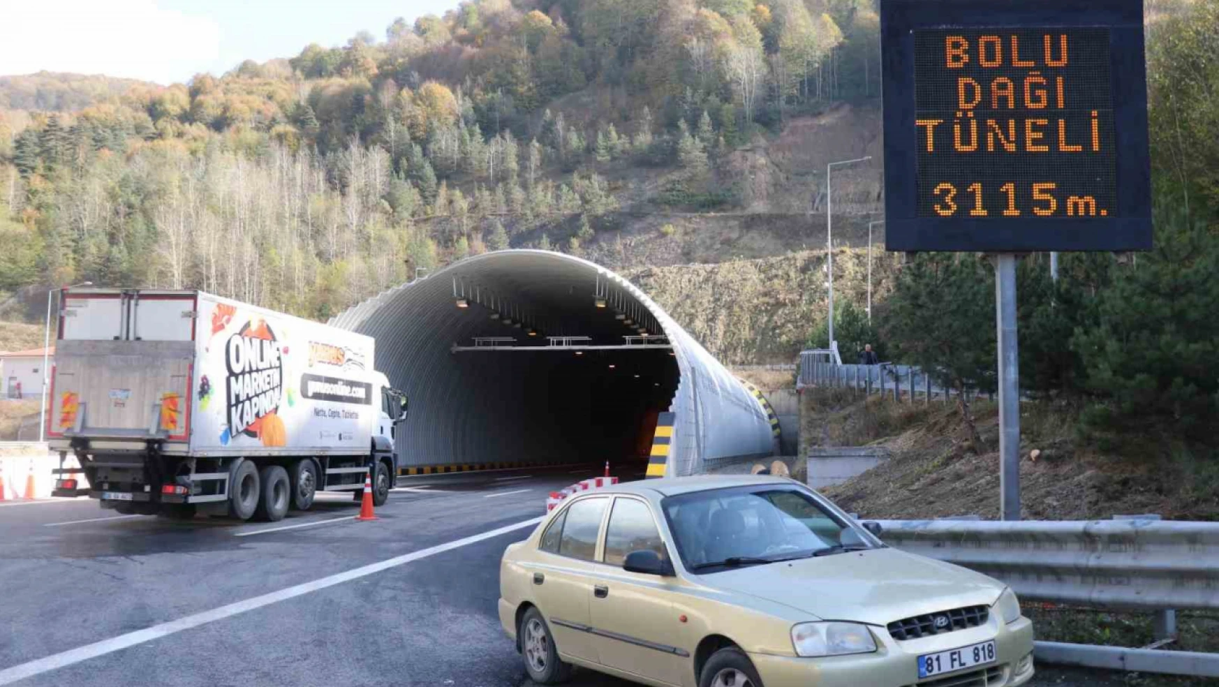 Bolu Dağı Tüneli'nden araçlar geçmeye başladı