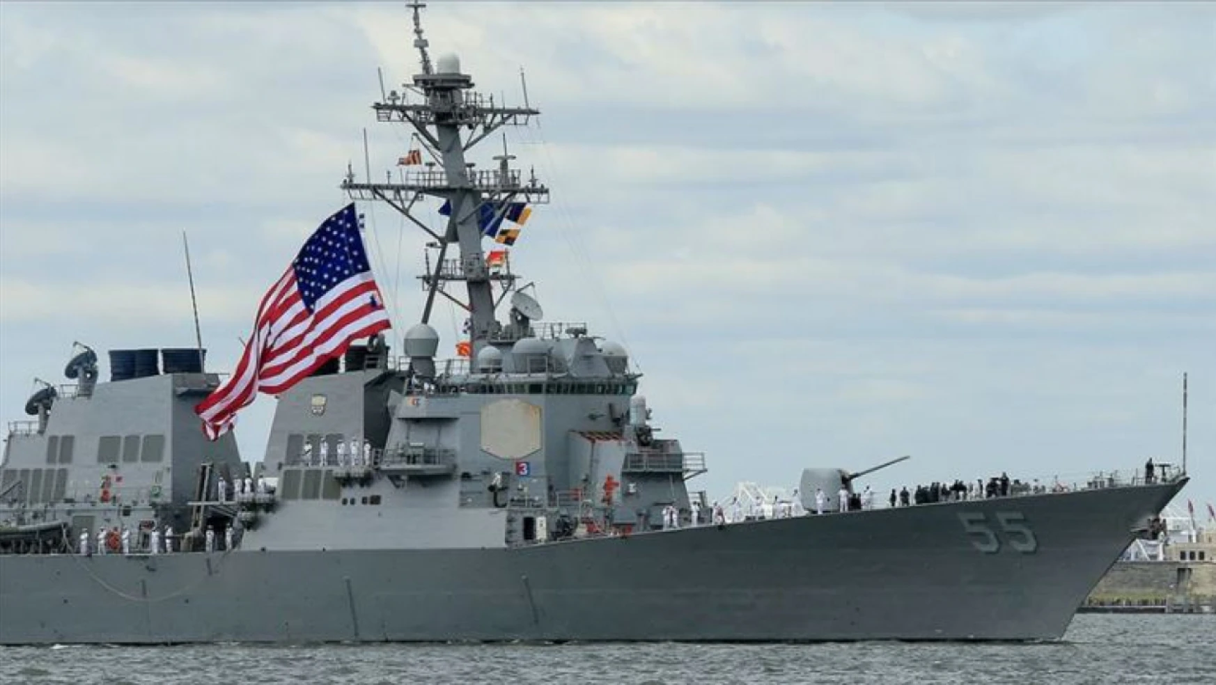 Çin savaş gemisinden Tayvan Boğazı'nda ABD gemisine yakın temas