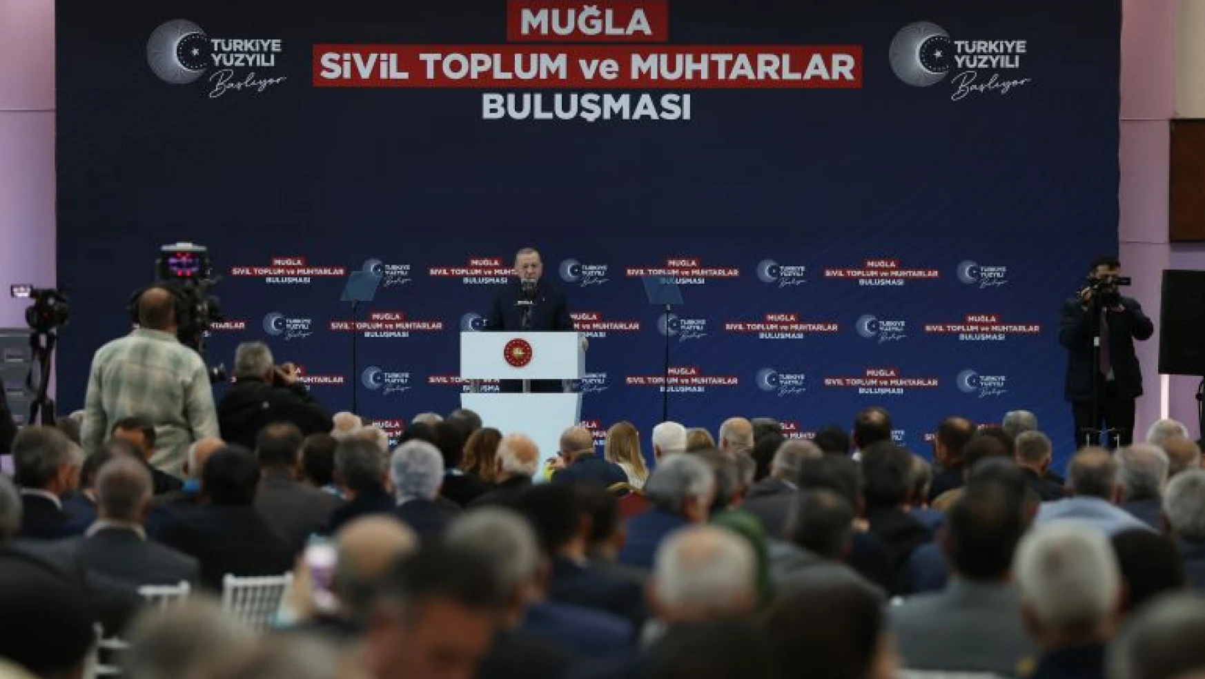 Cumhurbaşkanı Erdoğan'dan 6'lı masaya 'Cümbüş Masası' benzetmesi