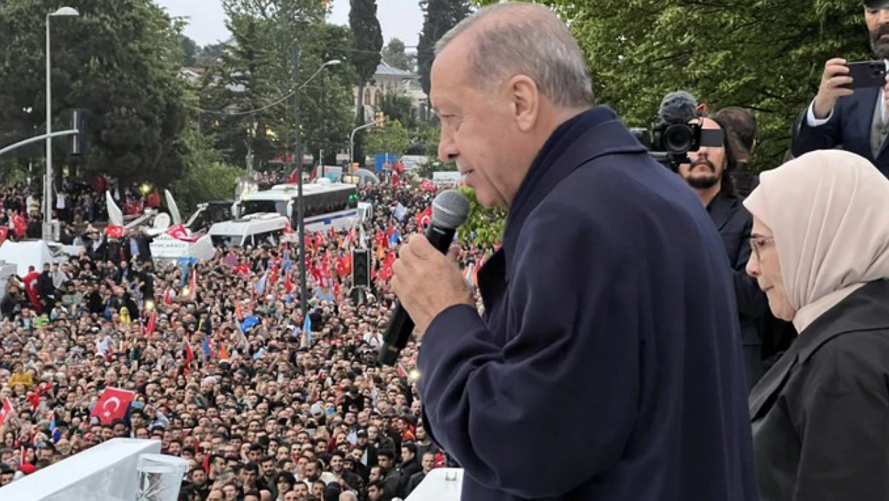 Cumhurbaşkanı Erdoğan Kısıklı'da halka seslendi
