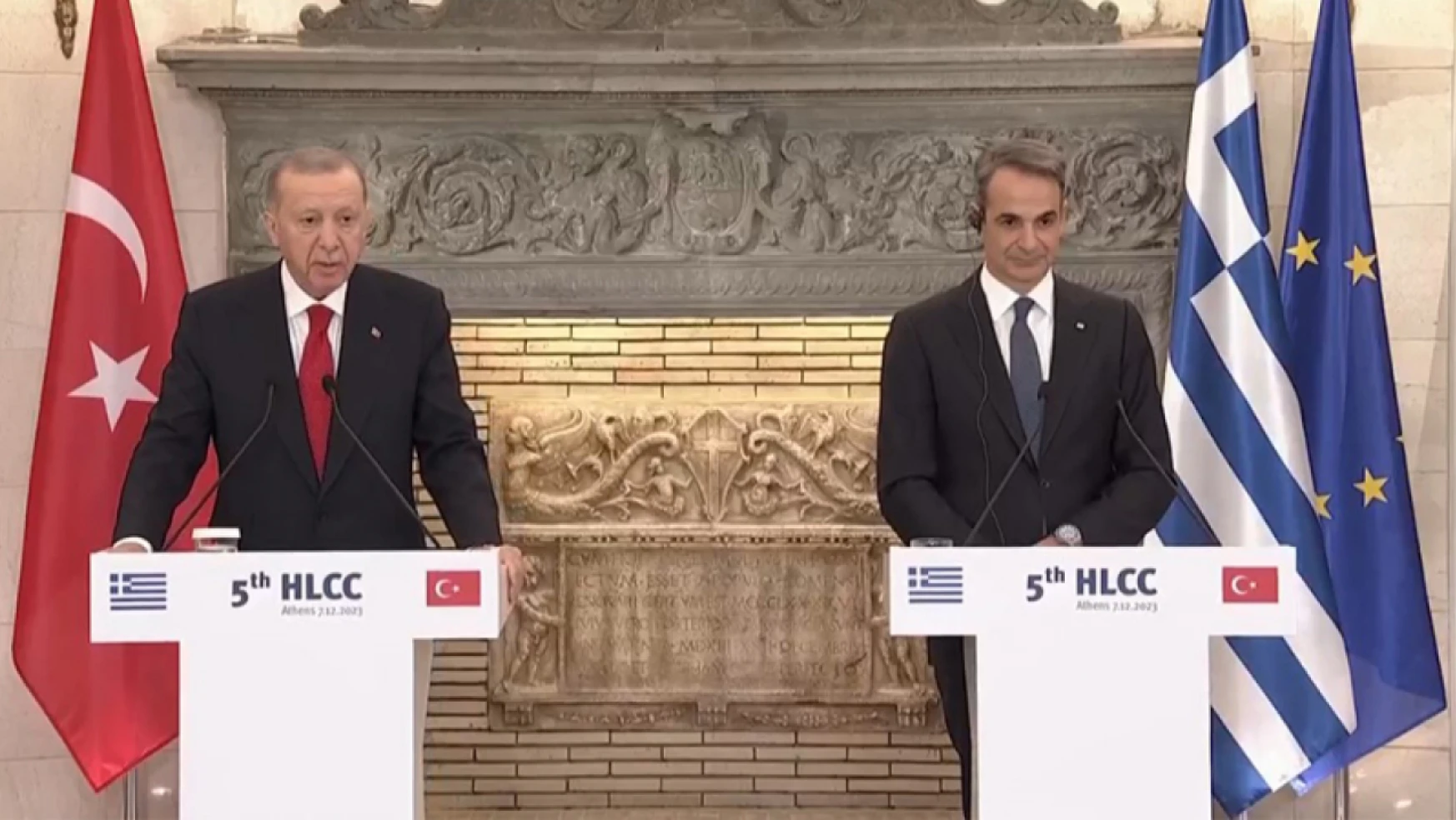 Cumhurbaşkanı Recep Tayyip Erdoğan ile Yunanistan Başbakanı Kyriakos Miçotakis Atina'da basın toplantısı düzenledi