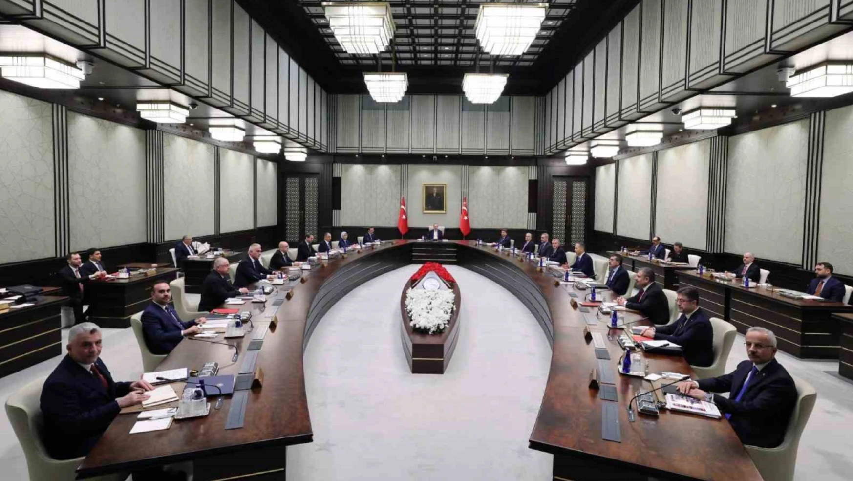Cumhurbaşkanlığı Kabinesi, Cumhurbaşkanı Recep Tayyip Erdoğan başkanlığında Beştepe'de toplandı.