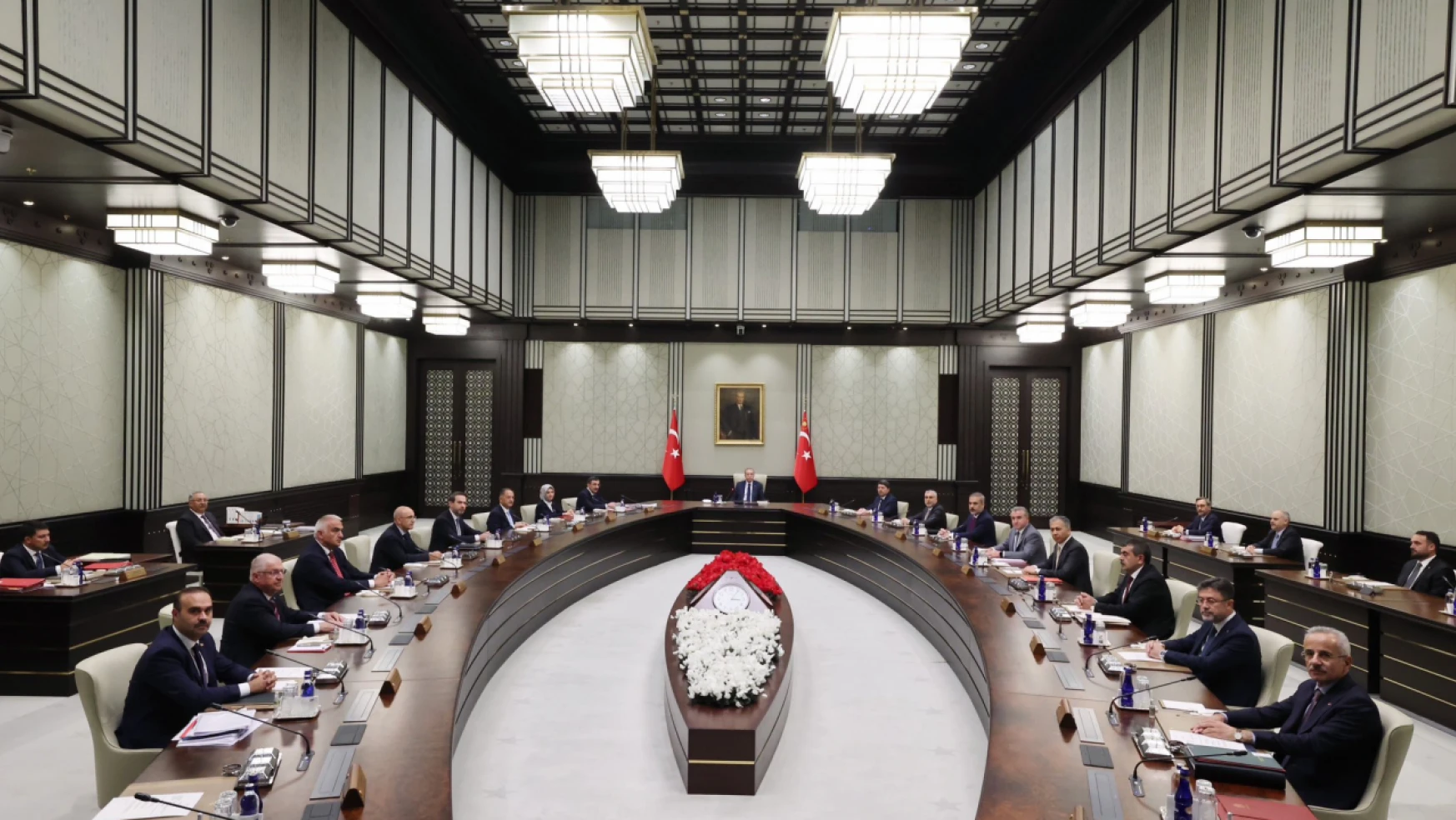 Cumhurbaşkanlığı Kabinesi, Erdoğan başkanlığında Beştepe'de toplandı.