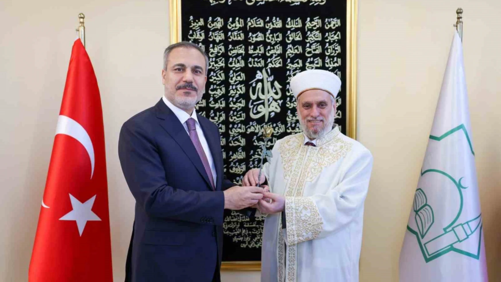 Dışişleri Bakanı Fidan, Bulgaristan'da Kadı Seyfullah Efendi Camii'ni ziyaret etti