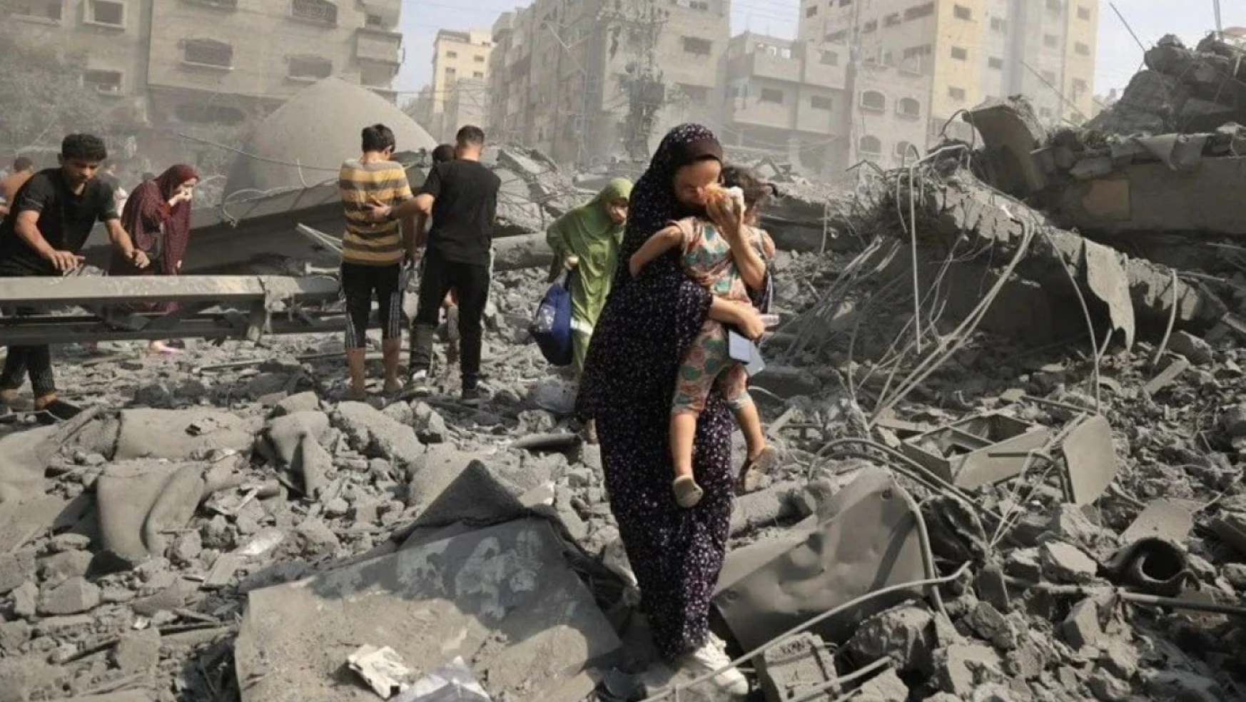 Gazze'de can kaybı 24 bin 620'ye yükseldi