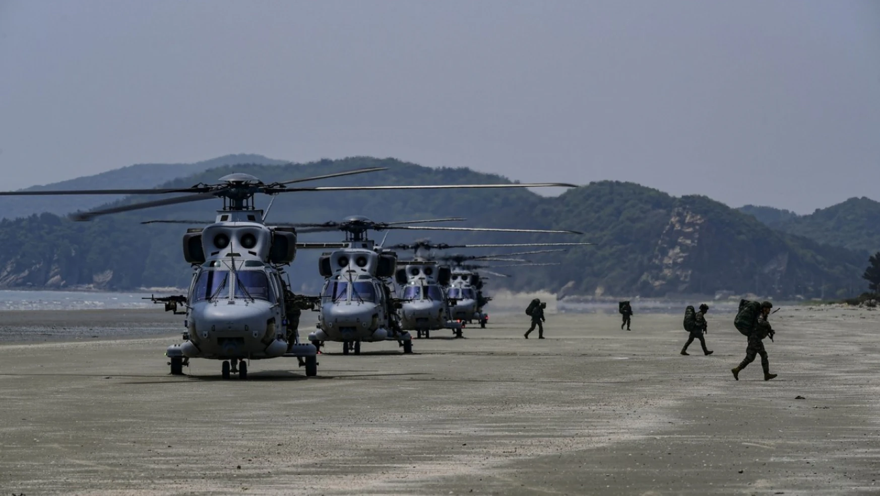 Güney Kore ordusundan Sarı Deniz'de askeri tatbikat