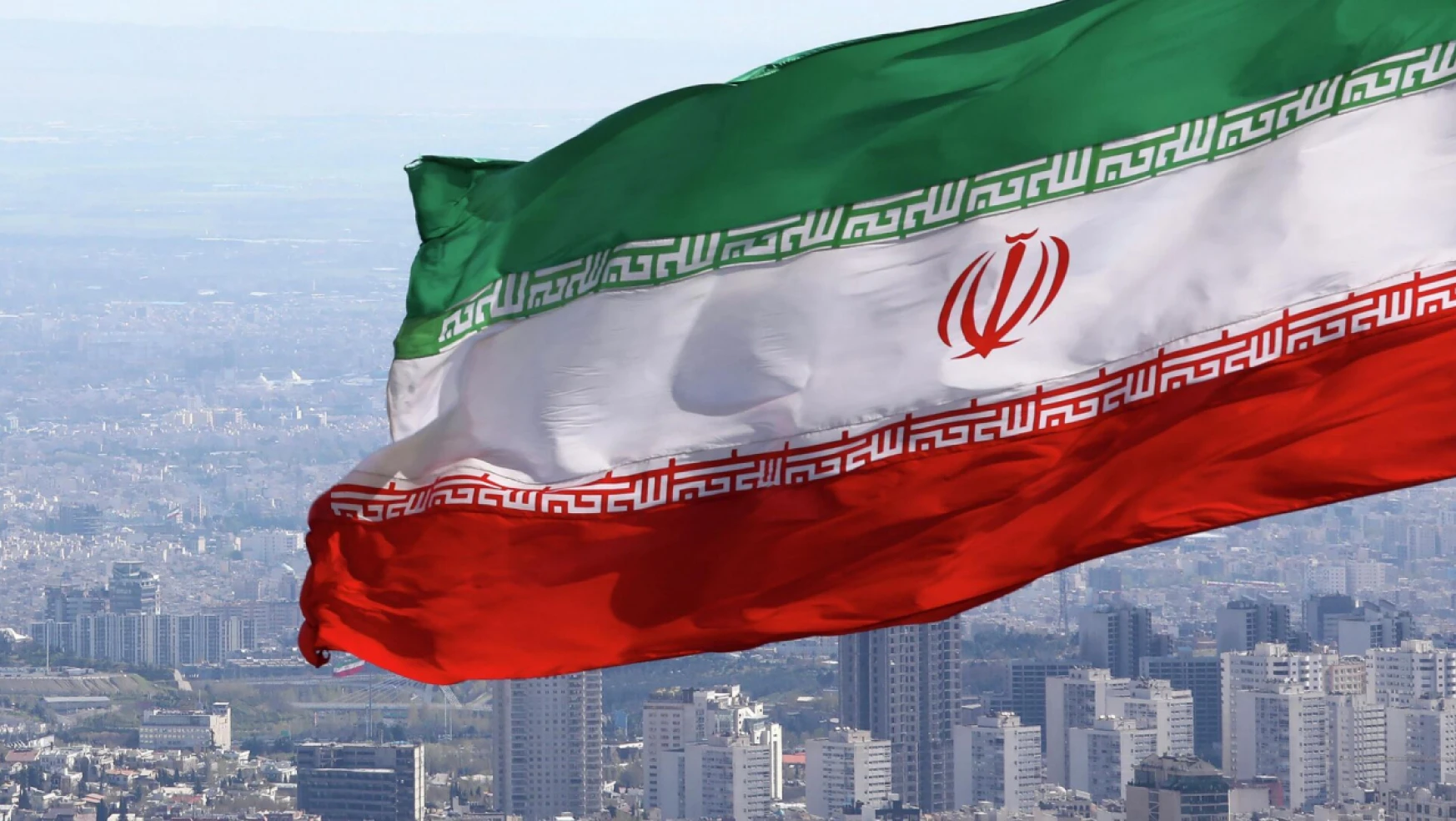 İran'ın bloke edilen 6 milyar doları Katar hesaplarına gönderildi