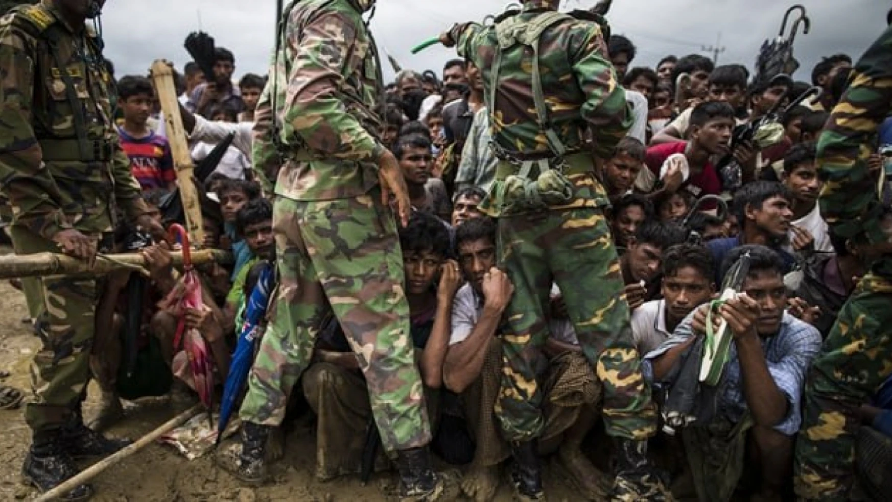 İsrailli silah şirketi, Arakanlı Müslümanlara etnik temizlik yapan Myanmar ordusuna silah ekipmanları sattı.