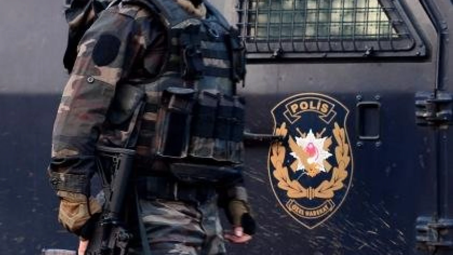 İstanbul'da terör örgütü DHKP-C'ye yönelik operasyon: 8 şüpheli yakalandı