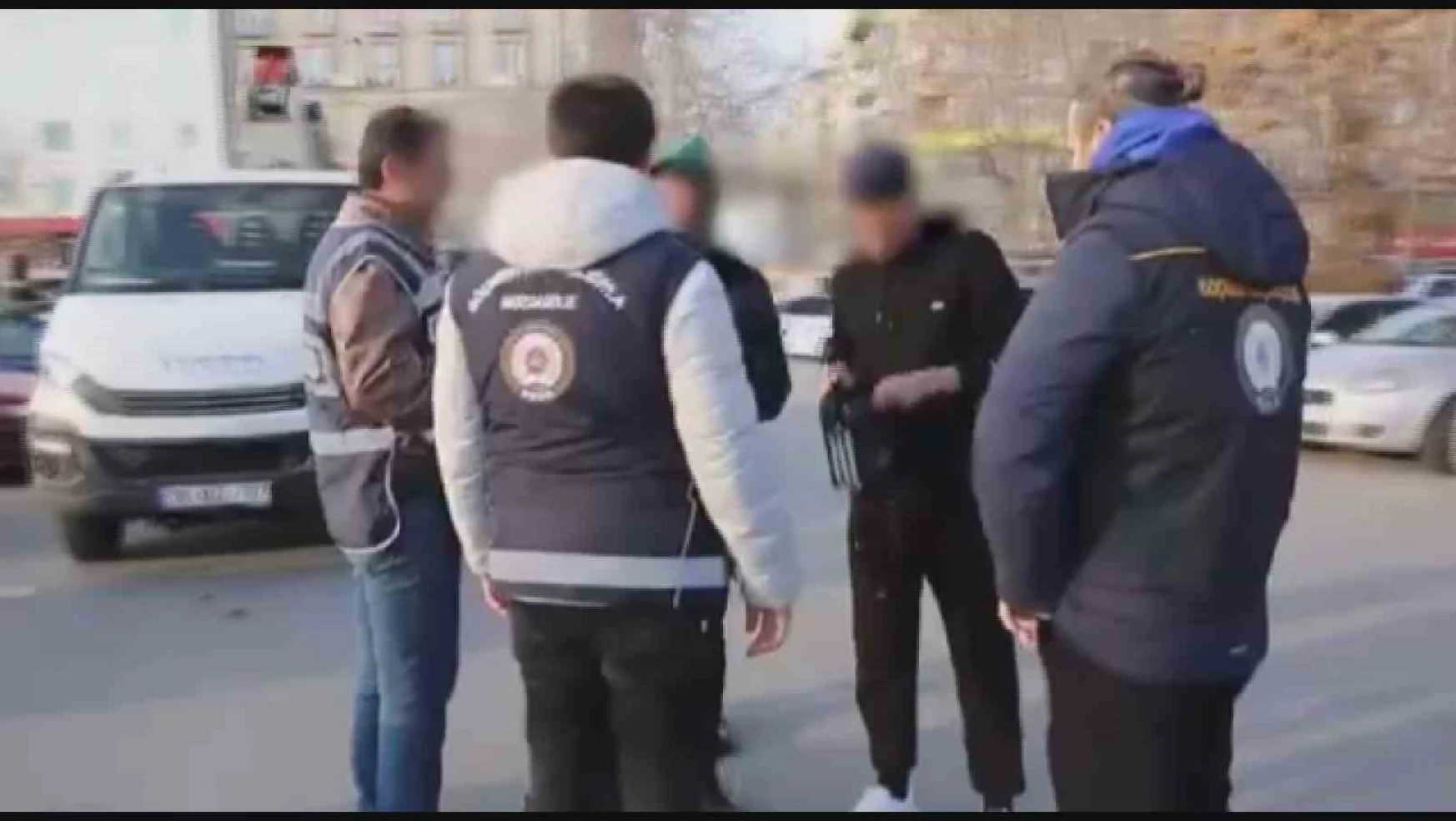 Kayseri'de düzensiz göçle mücadele için 'Huzur Uygulaması' yapıldı