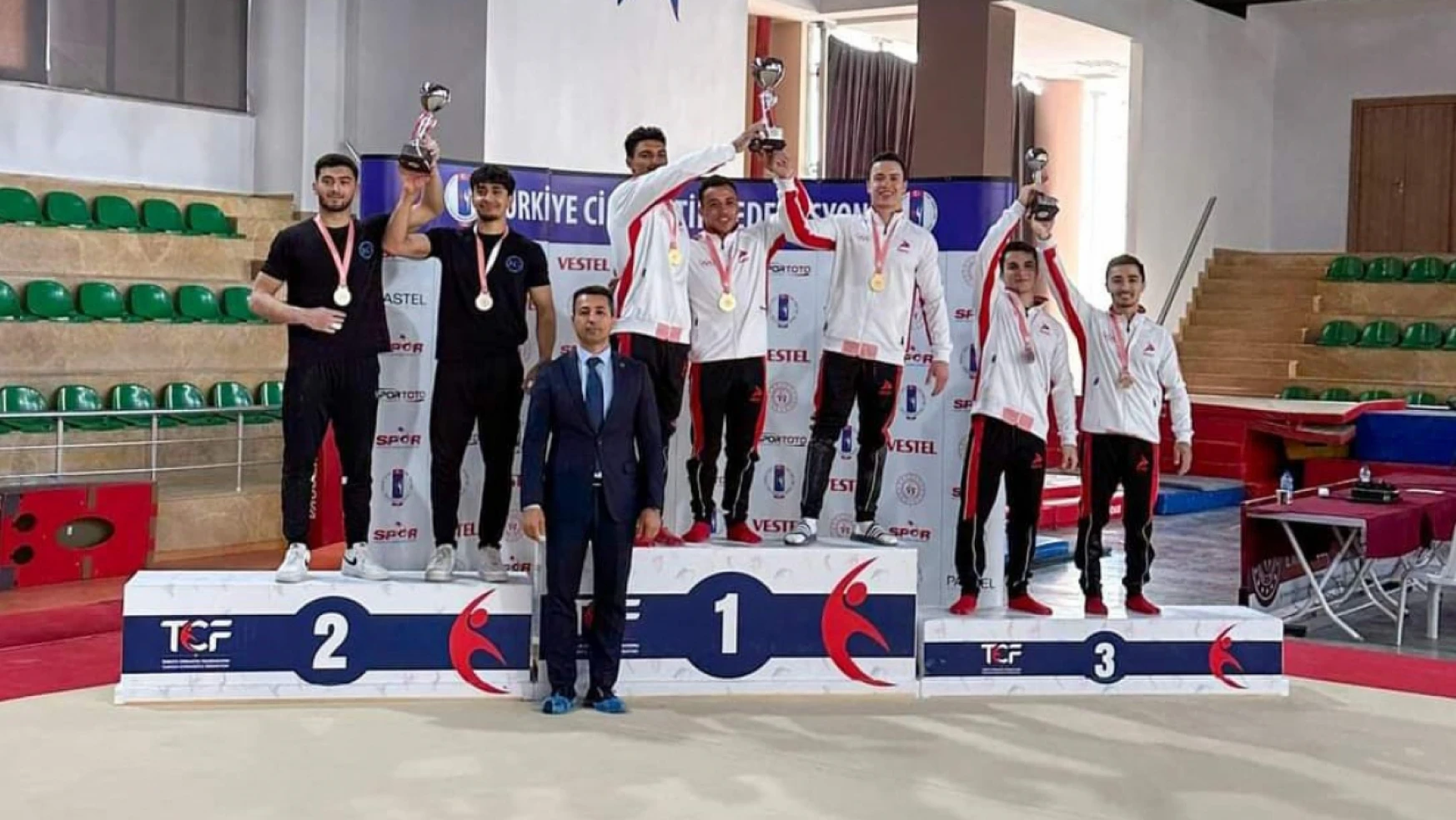 Kayseri ekibi Jimnastikte Türkiye ikincisi oldu